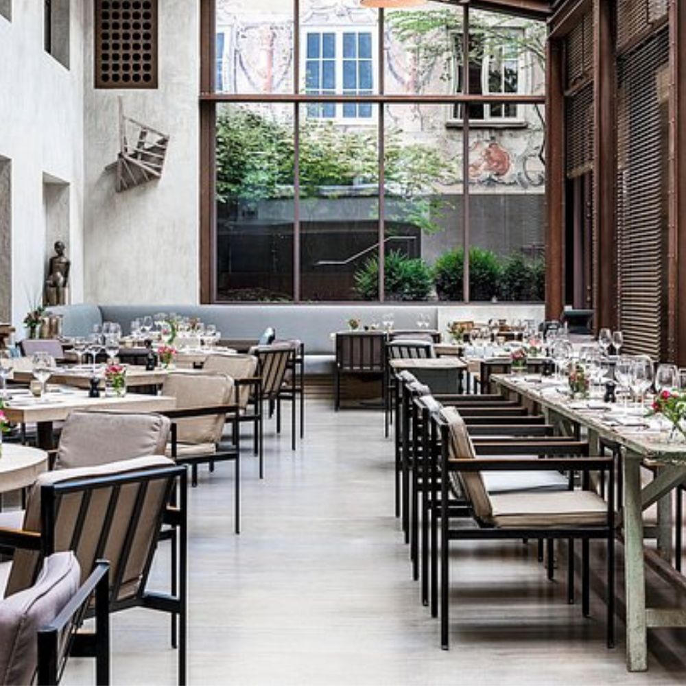 GARDEN BAYERISCHEN HOF